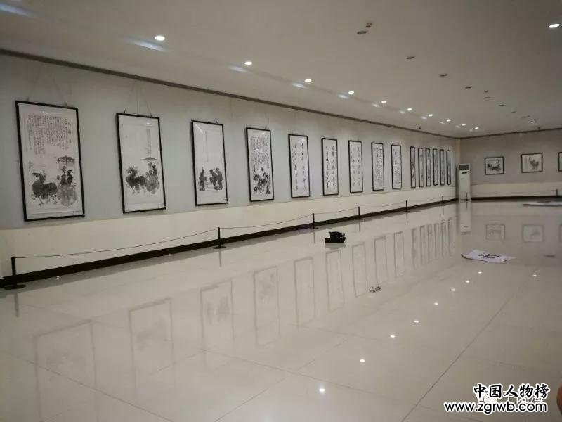 港澳台美协主席蔡豪杰先生在“独辟蹊径,借古开今王阔海新汉画滕州展” 开幕式讲话