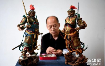 “面塑艺人”陈海亮:巧手捏出精彩世界