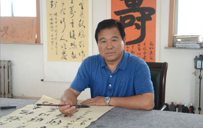 「我和我的祖国」纪念建国七十周年--新时代(经典)艺术家之十三--崔平田