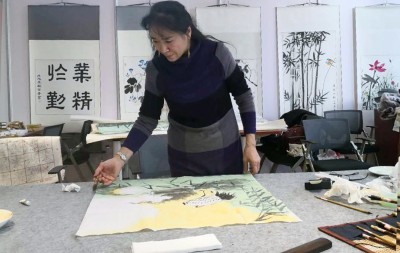 「我和我的祖国」纪念建国七十周年--新时代(经典)艺术家之十八--董淑七