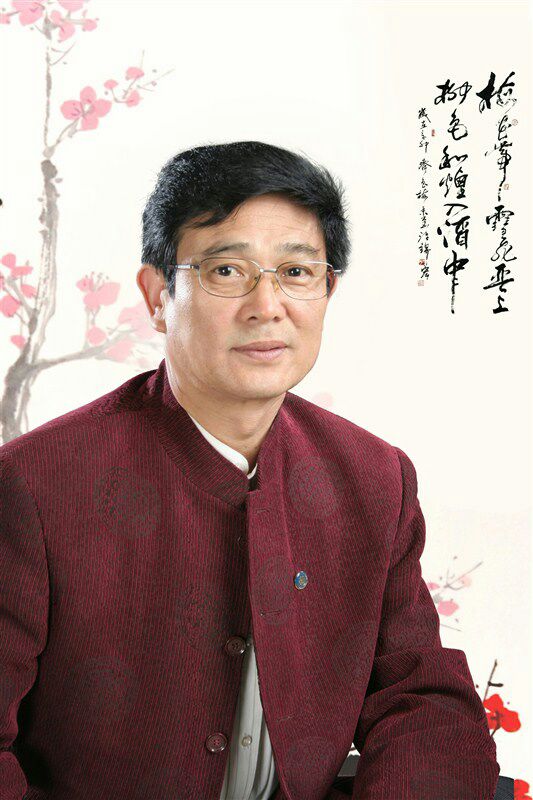 许锦宏——中宣盛世国际书画院会员、著名书画家