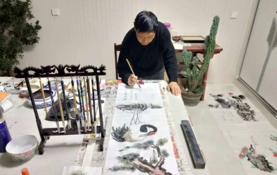 张加胜——中宣盛世国际书画院研究员、著名书画家