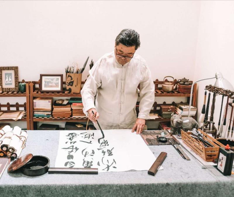 【健康文明伴我行】——新时代文艺先锋艺术家:卢景贤
