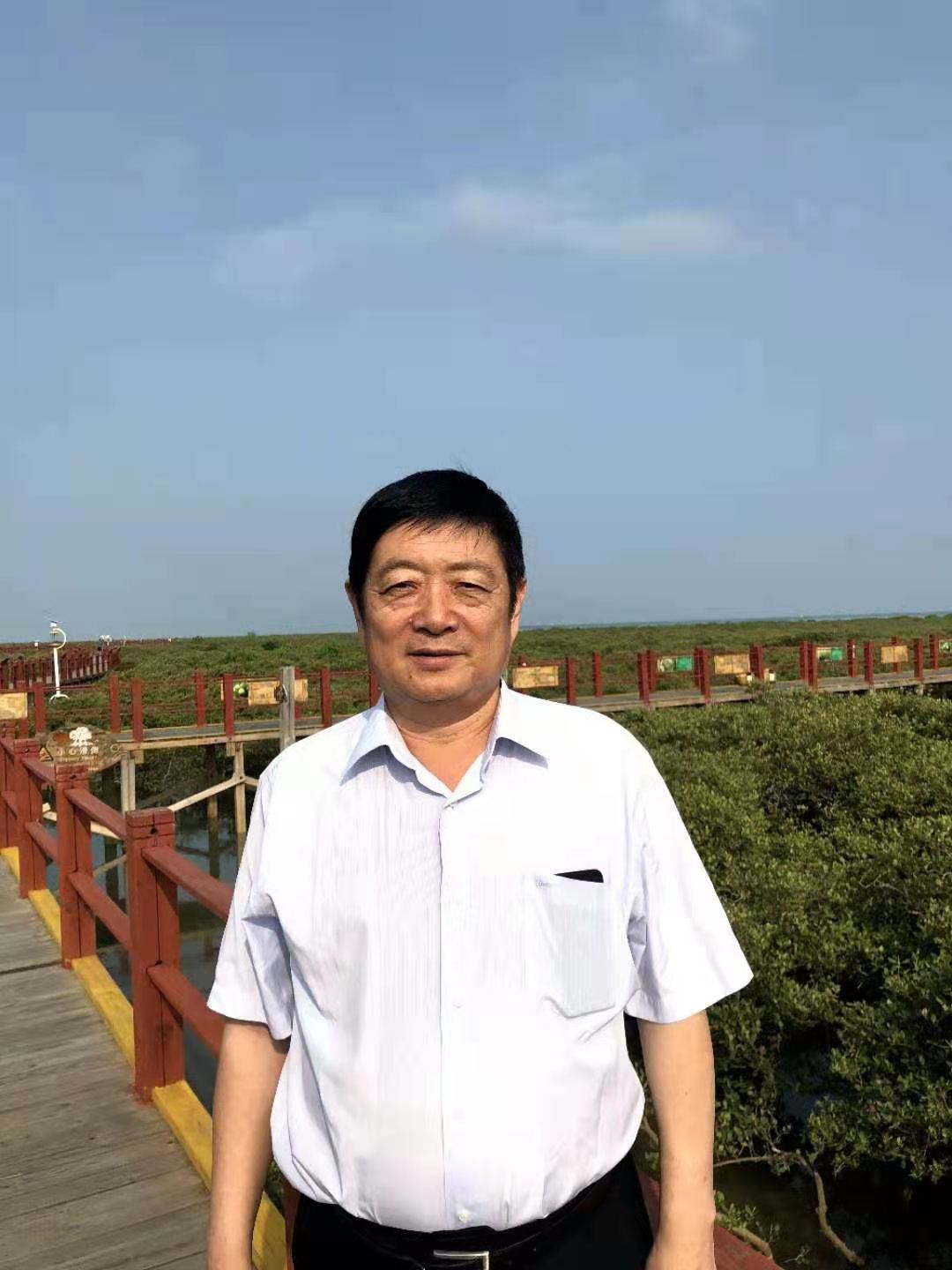 展艺术名人风采,弘万家文化精髓——李培玉(二十) 展艺术名人风采,弘万家文化精髓——李培玉(二十)