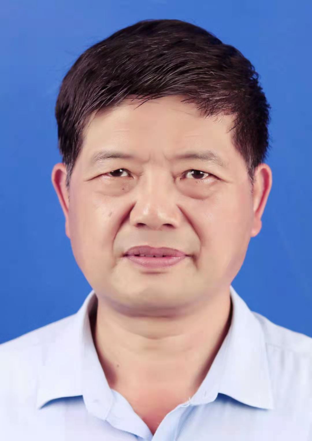展艺术名人风采,弘万家文化精髓——许锡平(七十五) 展艺术名人风采,弘万家文化精髓——许锡平(七十五)