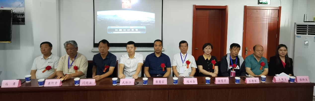 “冀南山底抗日地道杯”诗书画印艺术风采展暨红色文化采风行在河北邯郸市峰峰矿区举行 “冀南山底抗日地道杯”诗书画印艺术风采展暨红色文化采风行在河北邯郸市峰峰矿区举行