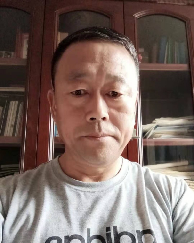 怀凤柱——中宣盛世国际书画院会员、著名书画家