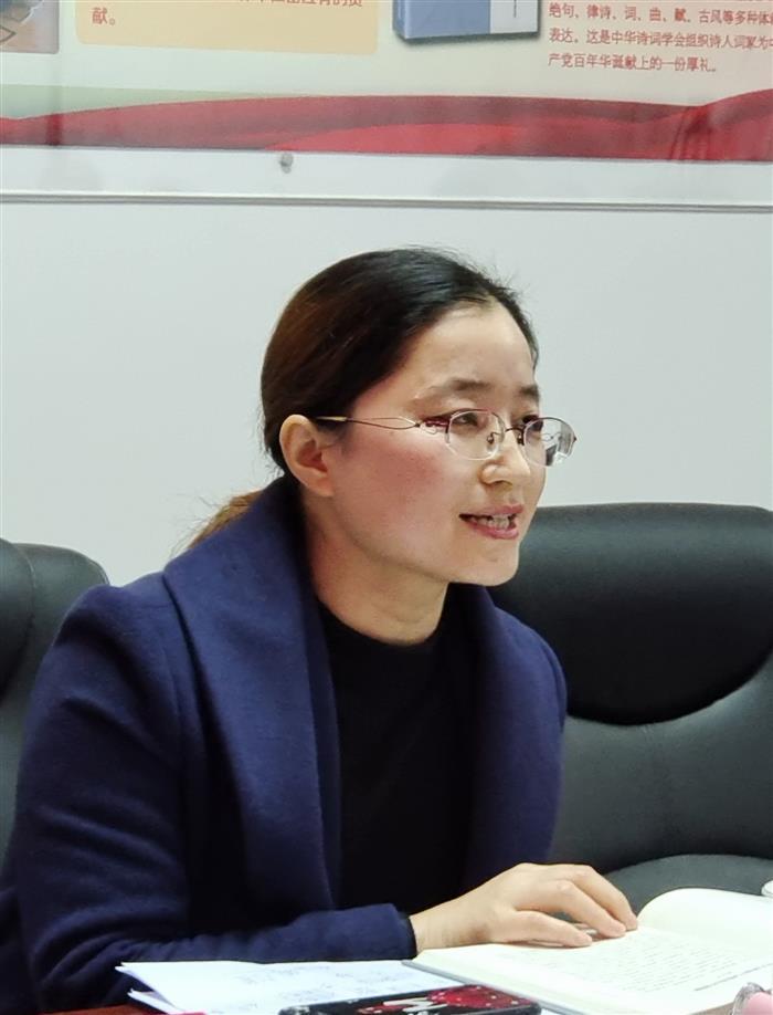 中华诗词学会举行诗词作品集《百年诗颂》首发座谈会