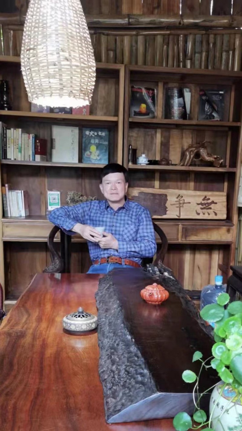 李林——中宣盛世国际书画院会员、著名书画家