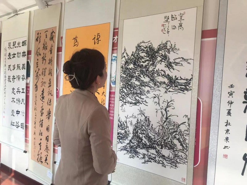 “喜迎二十大 永远跟党走”诗书画展在京隆重举行