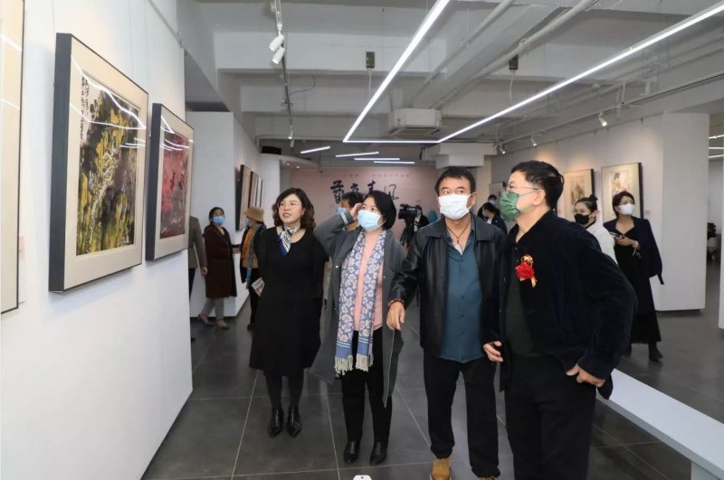 “笔底春风--当代书画名家学术邀请展” 在《中国美术报》社艺术中心开幕