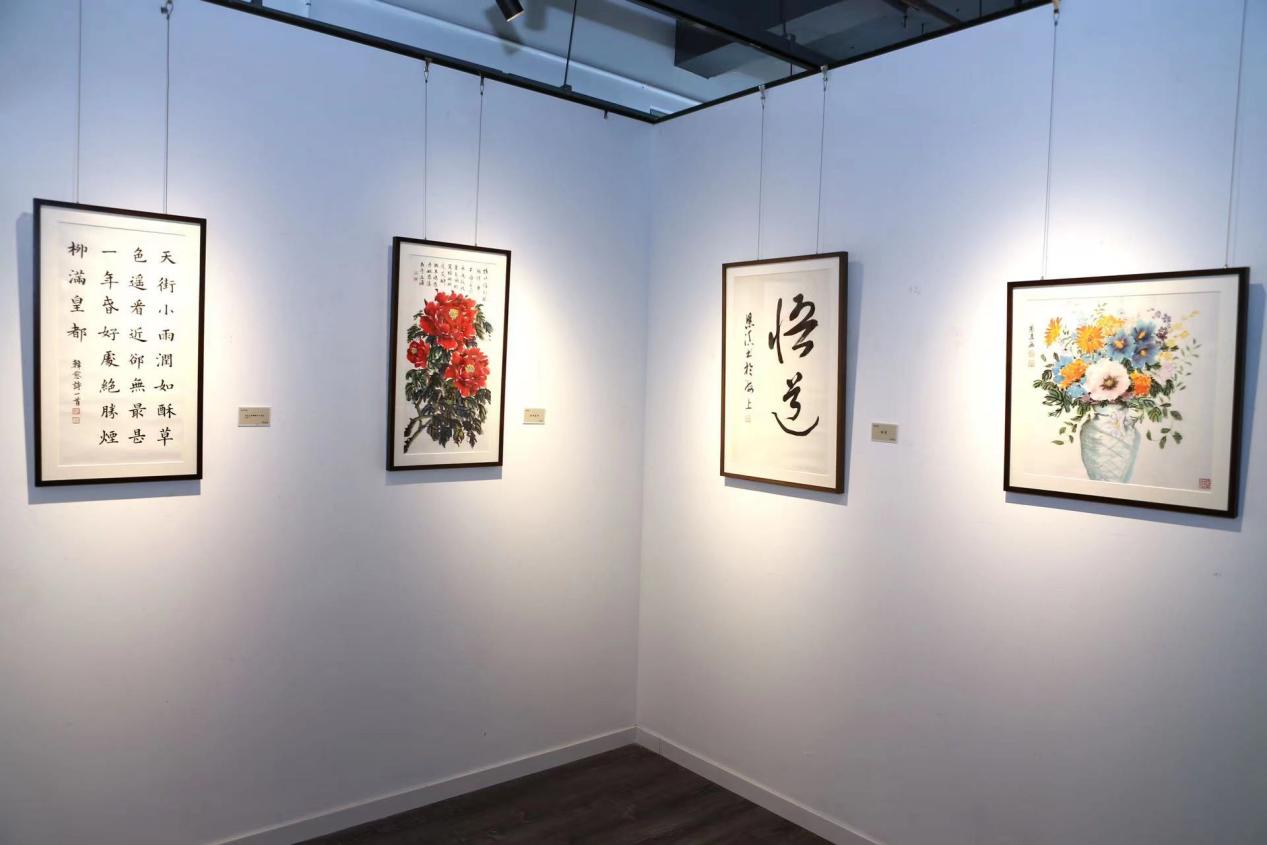 中宣盛世国际书画院上海文化艺术中心成立仪式 暨姚恩滇书画展在上海举办 中宣盛世国际书画院上海文化艺术中心成立仪式 暨姚恩滇书画展在上海举办