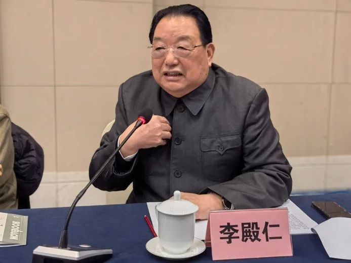 李殿仁发言：人民艺术家贺敬之