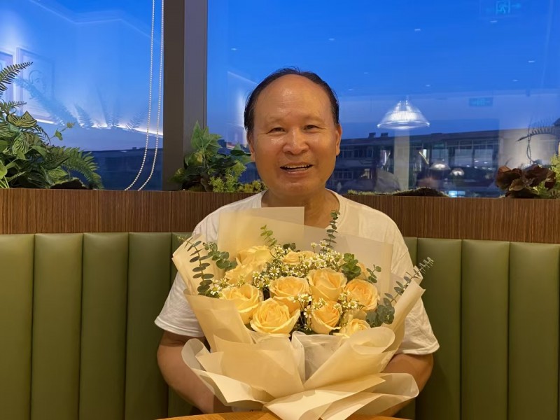 “金蛇献瑞 迎新纳福”著名艺术家张春台向全国人民拜年暨2025新春贺岁艺术展