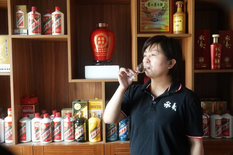 “文襄两会，艺颂国是”——「贴近祖国的心脏」倾听文艺的声音 周胜华