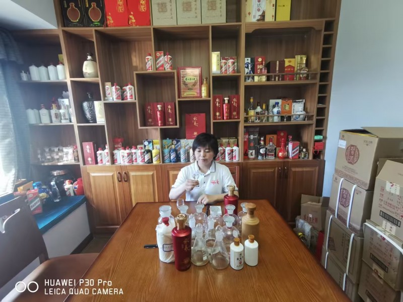 “文襄两会，艺颂国是”——「贴近祖国的心脏」倾听文艺的声音 周胜华