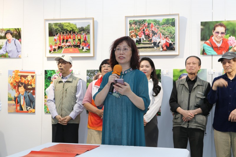 汇聚榜样力量，共赏艺术华章—“劳模旗手劳动节风采展”在沪盛大启幕
