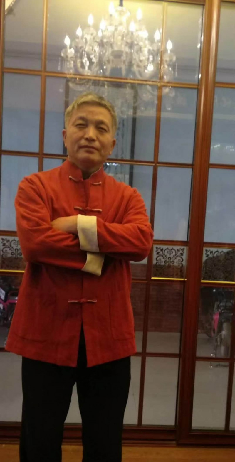 张金鹏——中宣盛世国际书画院会员、著名书画家