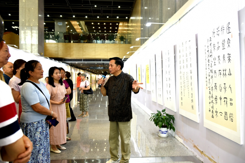 远古的呼唤，黄埔添墨香——辜慧龙书法作品展在黄埔区图书馆香雪总馆隆重开幕