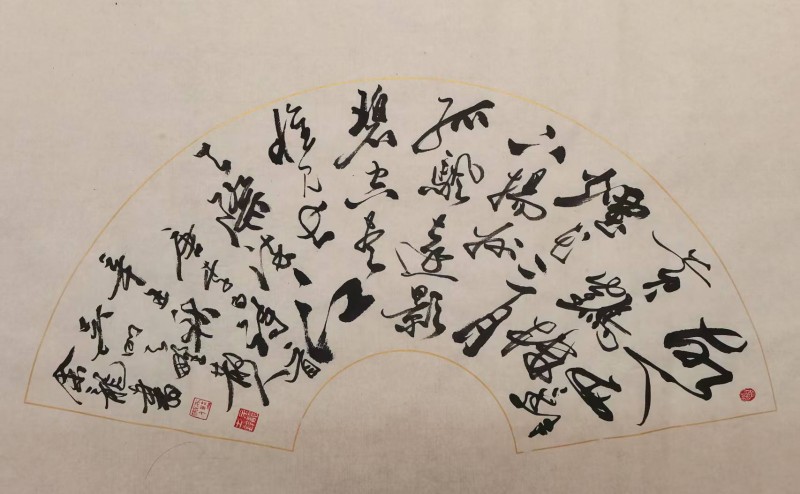 余龙——中宣盛世国际书画院会员、著名书画家