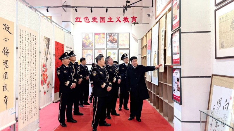 莫旗公安局开展“阳光下的守护”喜迎第六个中国人民警察节系列活动