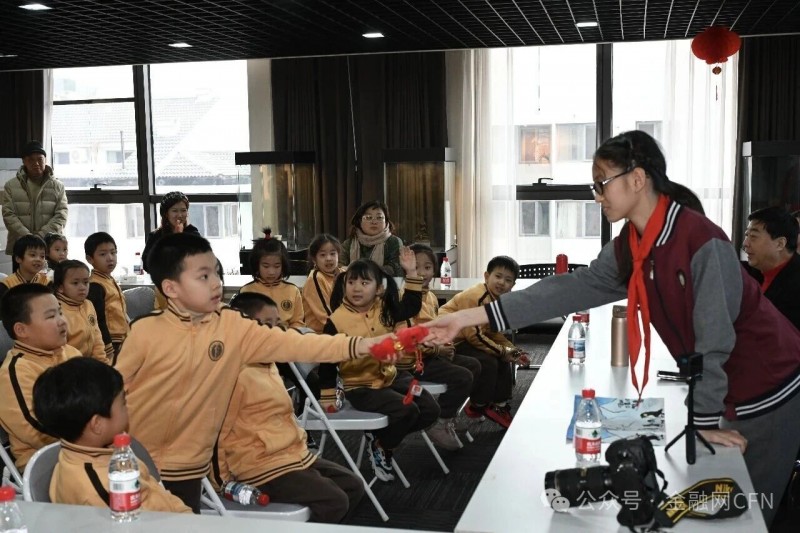 金融街的南极盛宴