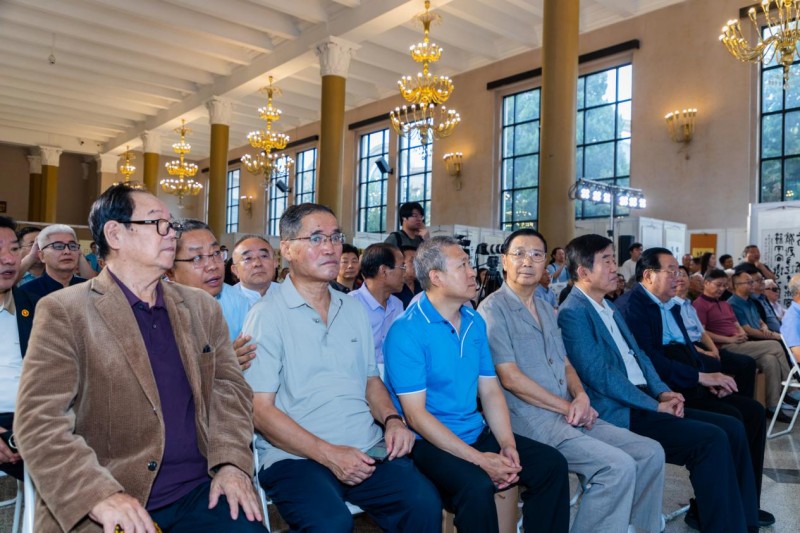赓续中华文脉 谱写绚丽篇章 ——2026 “秦七刻石” 秦篆临创展之第二届 “溯古通今” 书法作品展规模化捐赠 “甲骨文、秦篆文” 书法作品大型公益活动纪实报道